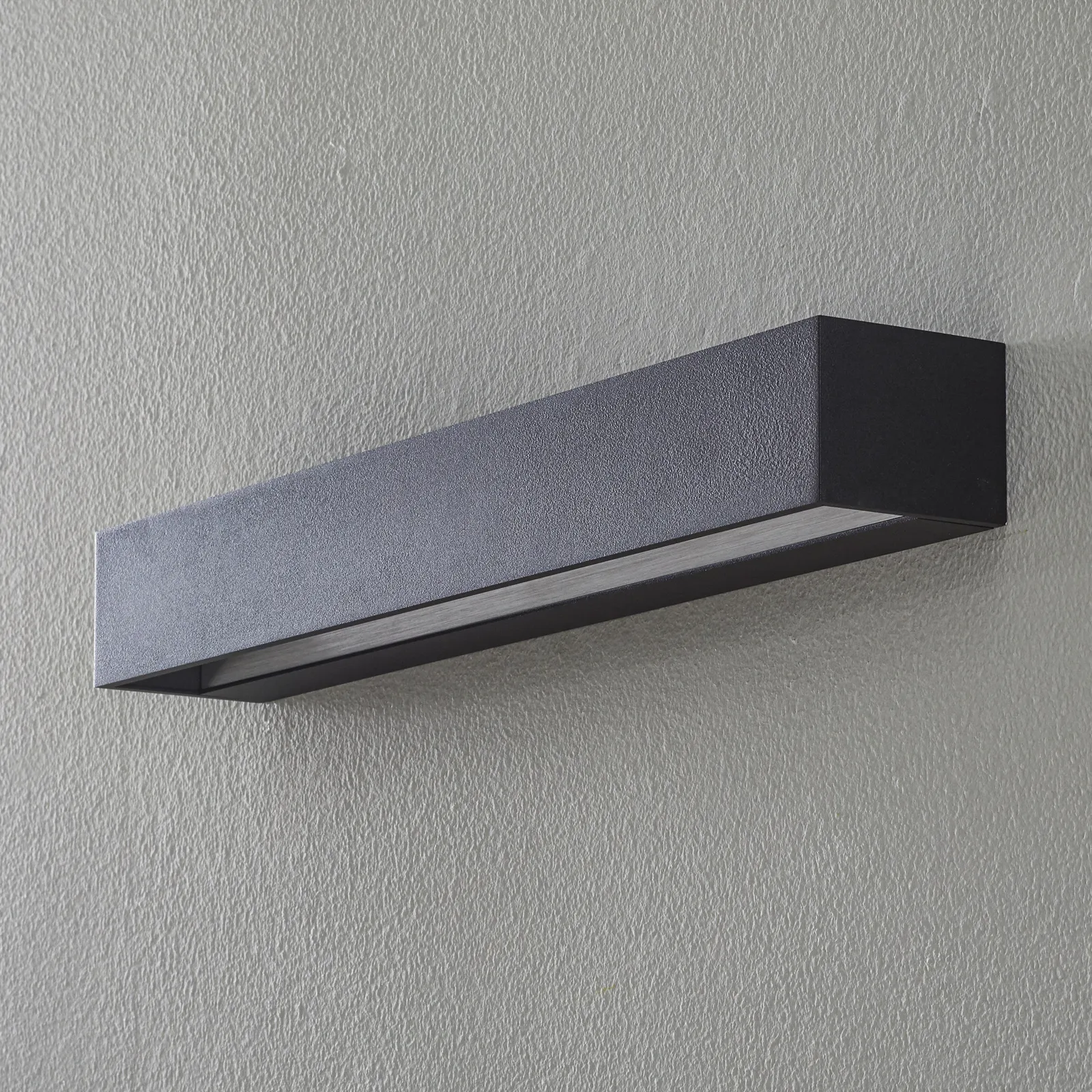 BEGA Studio Line applique larga nero/allum 50cm