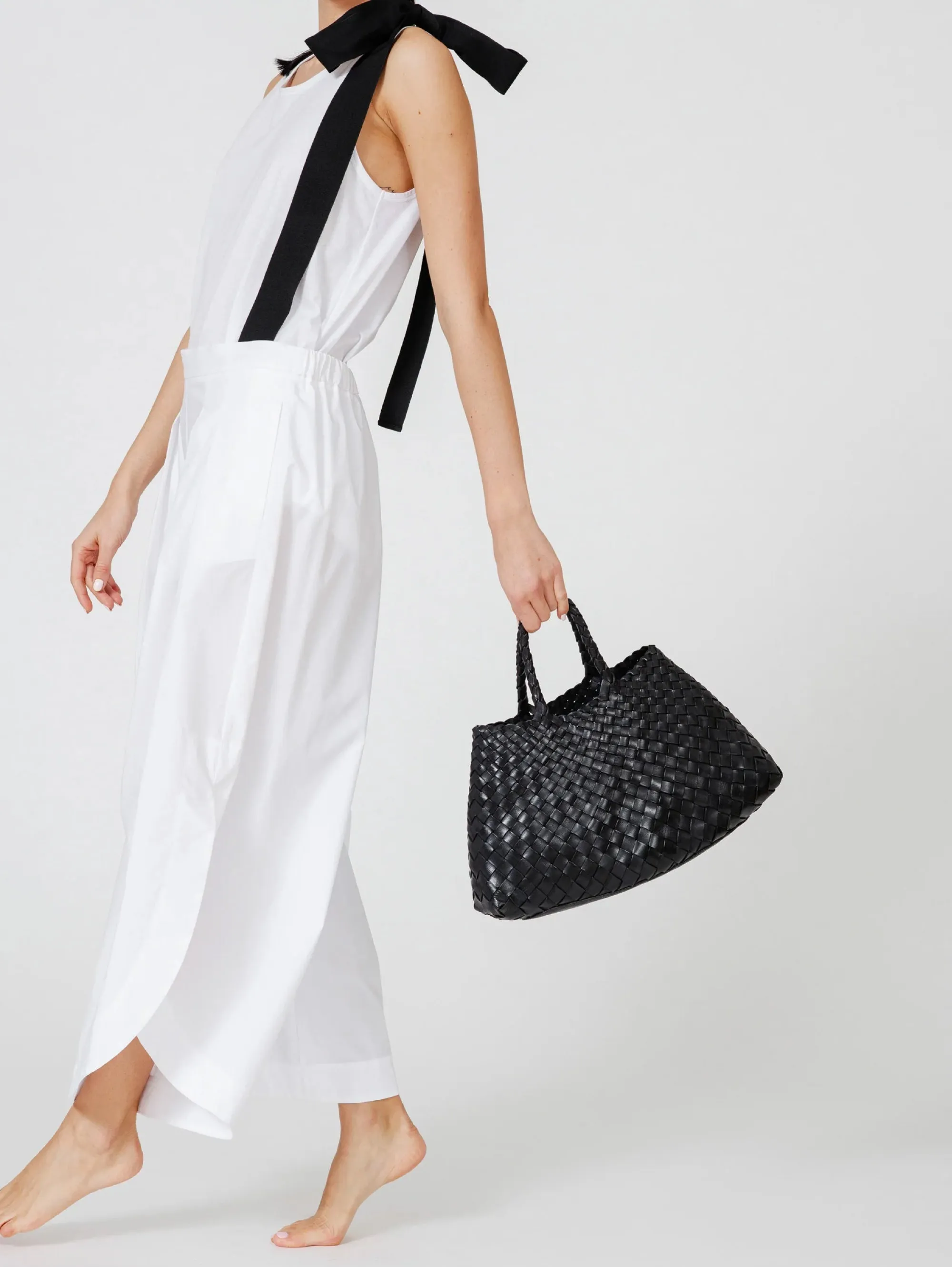 Borsa a Mano in Pelle Intrecciata Santa Croce Small Nero