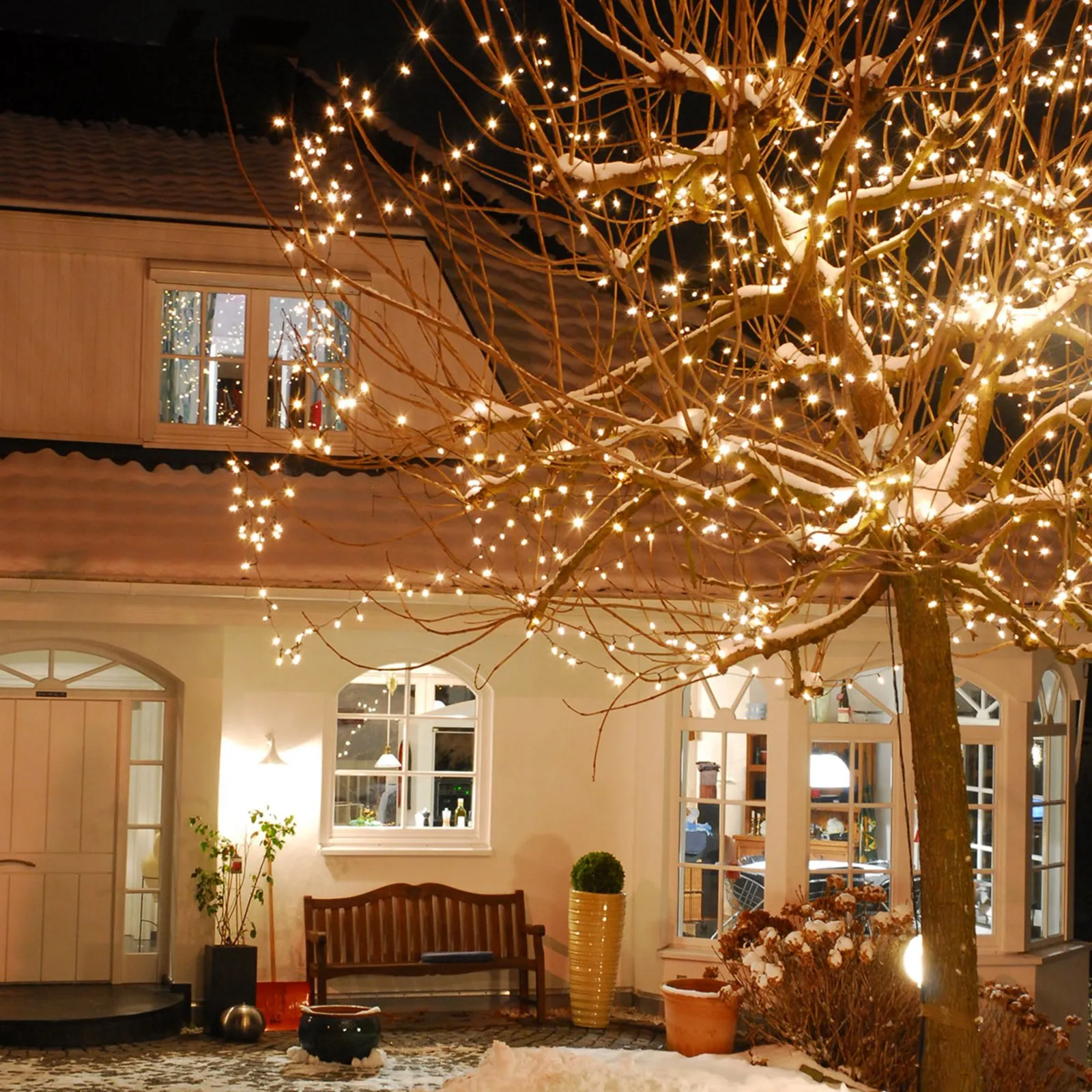 Catena luminosa da esterni Elias con 200 LED