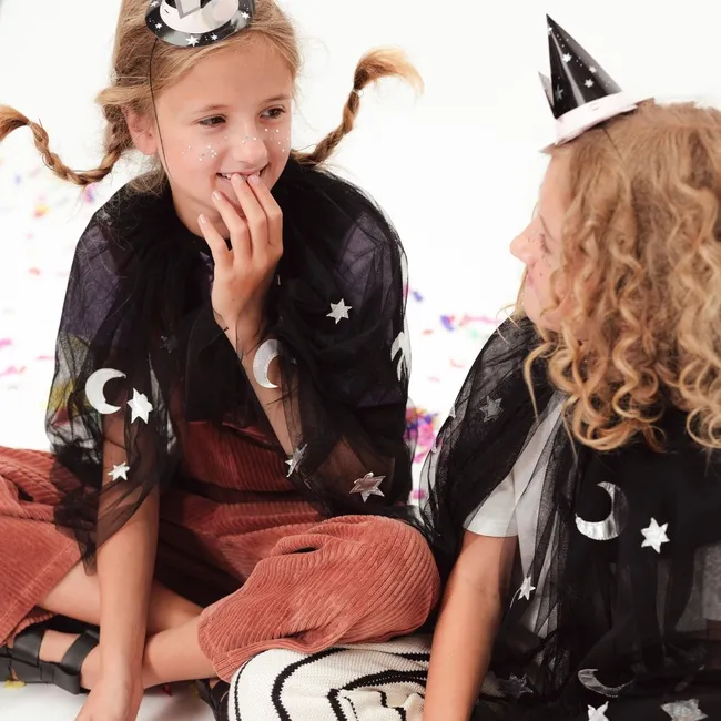 Mantello da strega nero con stelle per bambini