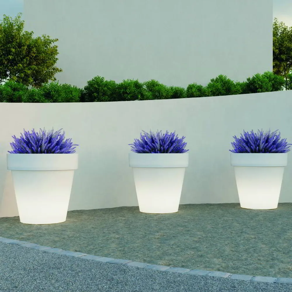 Vaso Led luminoso decorativo da giardino 1W RGBW 35,5×32,5 cm IP54 a batteria 1 lampada V-TAC